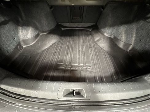 Used 2012 Honda Accord LX image 28