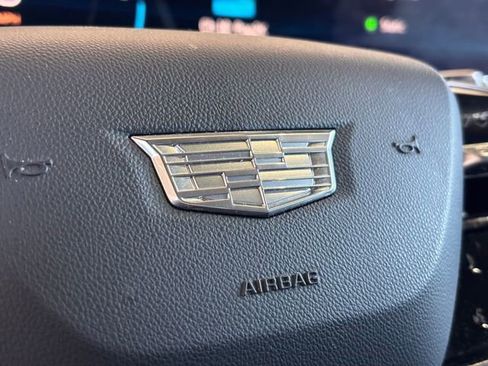 Certified 2025 Cadillac Optiq Luxury 2 w/ LPO, Floor Liner Package image 15