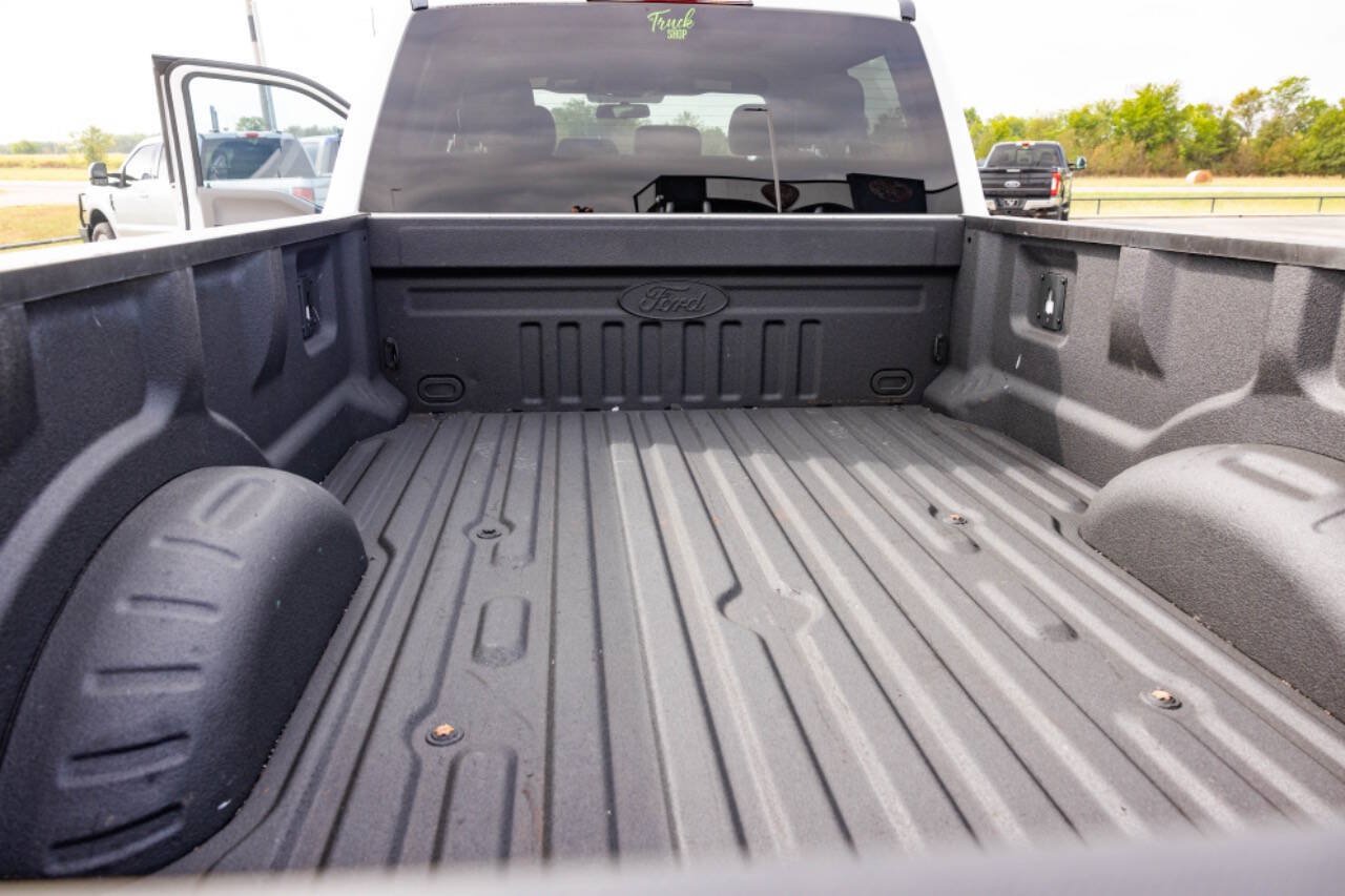 Used 2017 Ford F350 XL w/ Power Equipment Group AWD/4WD image 39