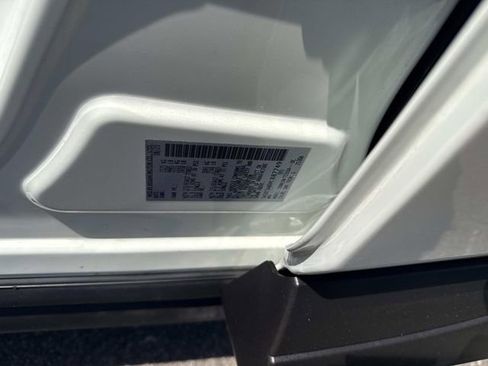 Used 2023 Nissan Rogue S AWD/4WD image 21