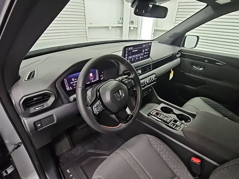 New 2026 Honda Pilot Sport image 11