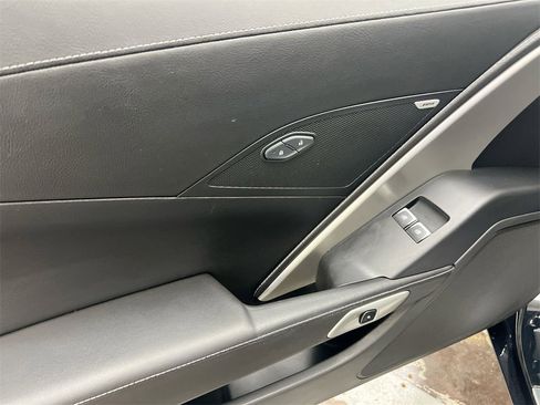 Used 2017 Chevrolet Corvette Stingray Coupe w/ 1LT image 19