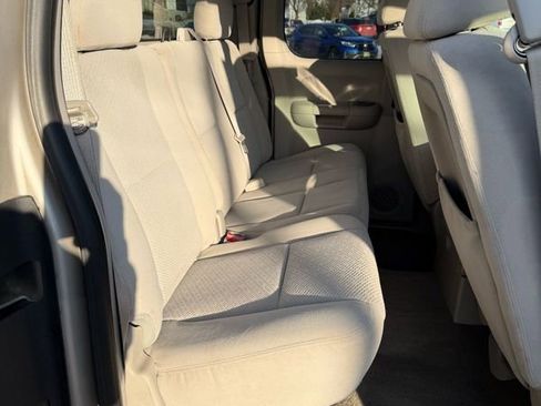 Used 2007 GMC Sierra 2500 SLE w/ Snow Plow Prep Package image 11