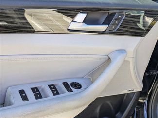 Used 2016 Hyundai Sonata Limited w/ Option Group 05 video 2