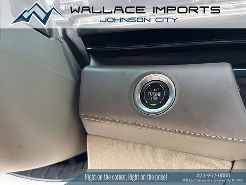 Used 2021 Cadillac Escalade Sport Platinum w/ Heavy-Duty Trailer Package AWD/4WD image 22