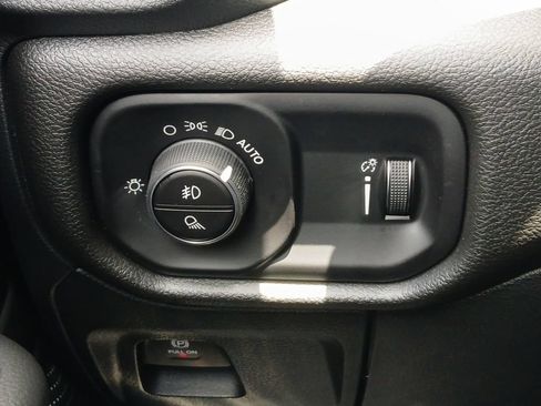 New 2026 RAM 1500 Express RWD image 12
