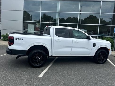 Used 2025 Ford Ranger Lariat w/ FX4 Off-Road Package AWD/4WD image 3