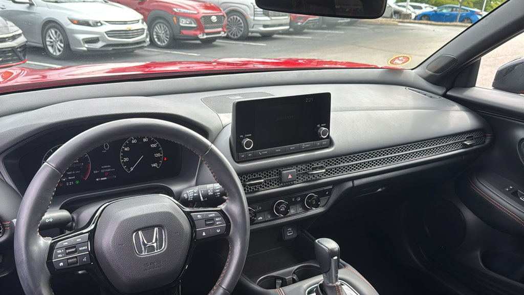 Used 2025 Honda HR-V Sport image 12
