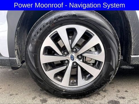 Used 2025 Subaru Outback Premium AWD/4WD image 9