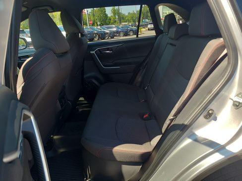 Certified 2025 Toyota RAV4 SE AWD/4WD image 27