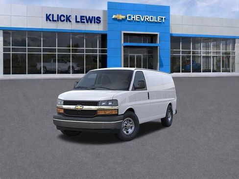 New 2026 Chevrolet Express 2500 w/ Chrome Appearance Package RWD image 8