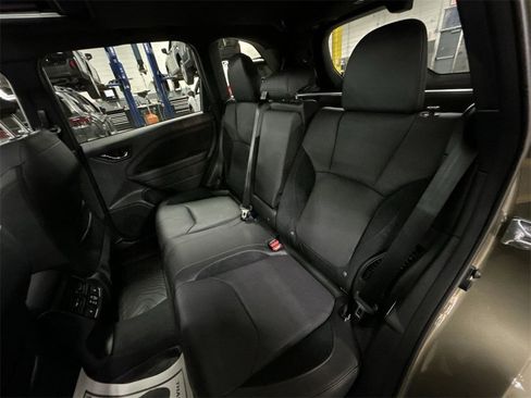Used 2025 Subaru Forester Touring w/ Protection Package (1PH) image 17
