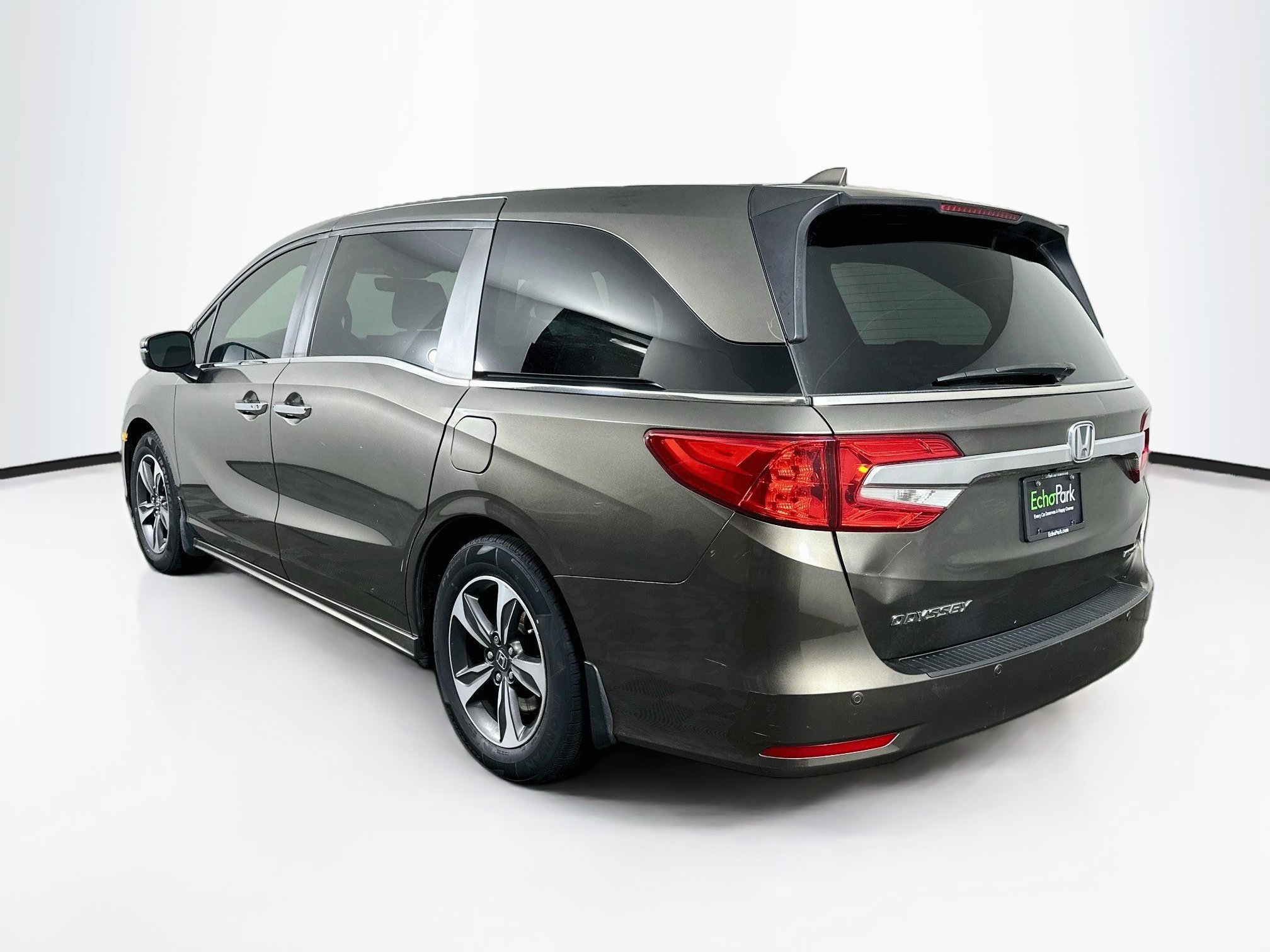Used 2018 Honda Odyssey Touring image 5