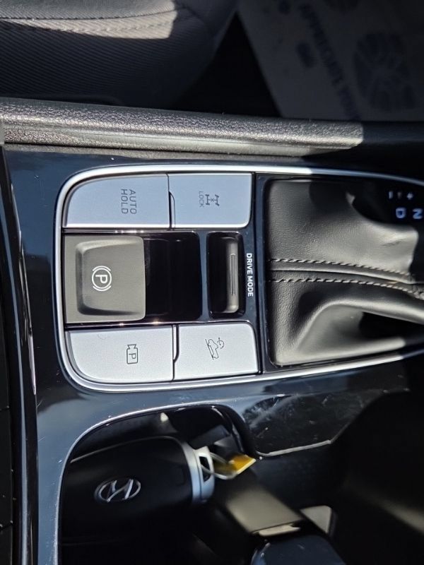 Used 2024 Hyundai Santa Cruz SEL AWD/4WD image 36