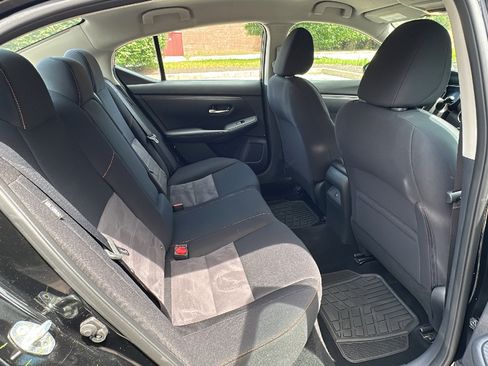 Certified 2022 Nissan Sentra SR w/ Electronics Package FWD image 25