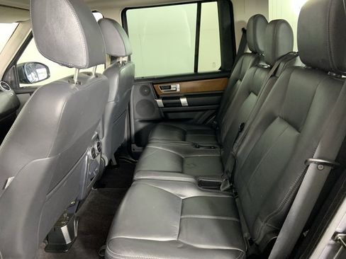 Used 2016 Land Rover LR4 HSE LUX image 17