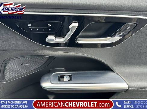 Used 2023 Mercedes-Benz C 300 Sedan image 23