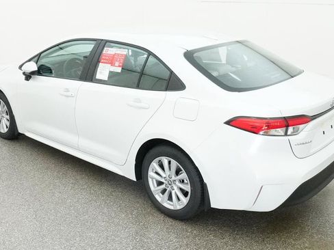 New 2026 Toyota Corolla LE w/ LE Premium Package FWD image 8