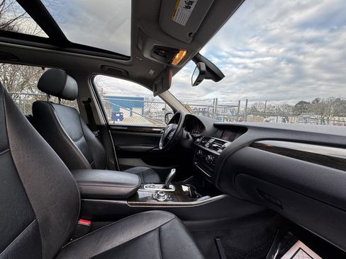 Used 2012 BMW X3 xDrive28i image 11