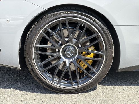 Used 2022 Mercedes-Benz SL 63 AMG 4MATIC image 31