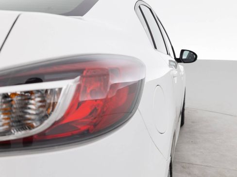 Used 2013 MAZDA MAZDA3 i Grand Touring FWD image 14
