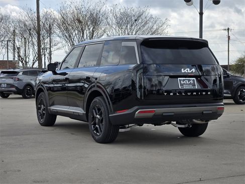 New 2027 Kia Telluride LX image 3