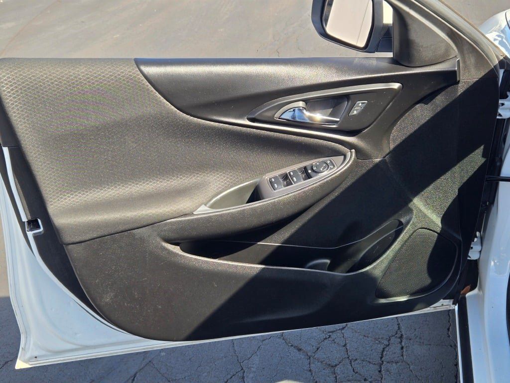 Used 2024 Chevrolet Malibu LT FWD image 19