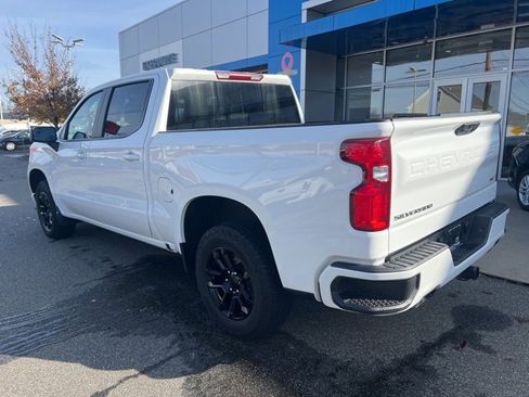 Used 2023 Chevrolet Silverado 1500 RST image 3