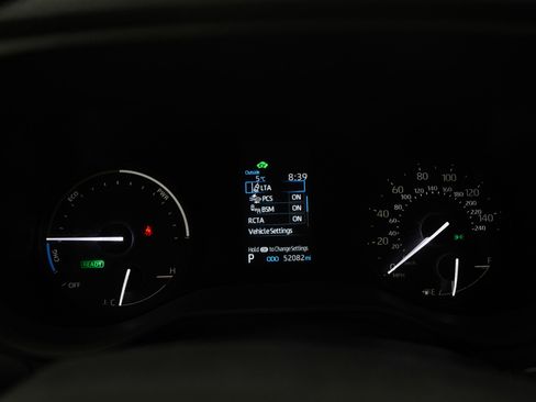 Used 2021 Toyota Sienna XLE image 29