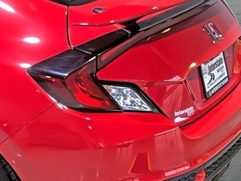 Used 2018 Honda Civic Si image 10