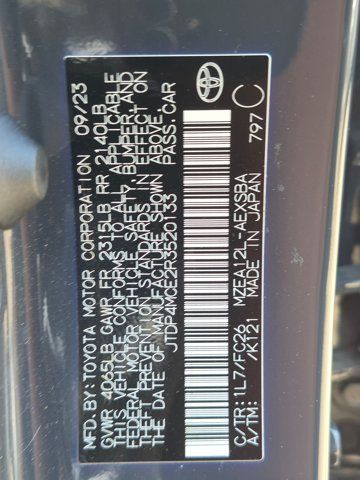 Used 2024 Toyota Corolla SE w/ SE Premium Package FWD image 24