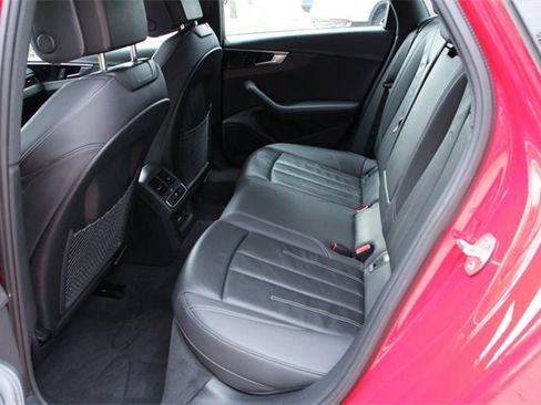 Used 2023 Audi A4 2.0T Premium Plus image 36