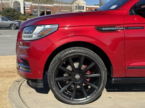 Used 2019 Lincoln Navigator Reserve w/ Cargo Package image 12
