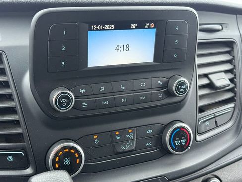 Used 2020 Ford Transit 250 Low Roof image 18