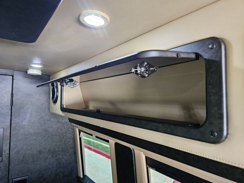 Used 2019 Mercedes-Benz Sprinter 3500 image 52