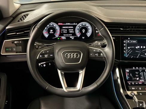Used 2023 Audi Q8 Premium Plus w/ Premium Plus Package image 12