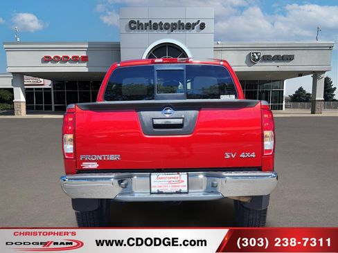 Used 2016 Nissan Frontier SV AWD/4WD image 4