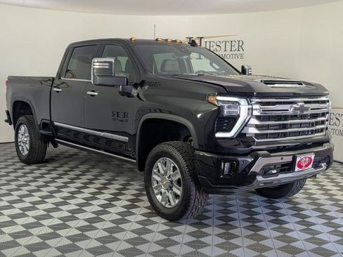 Certified 2024 Chevrolet Silverado 2500 High Country w/ Technology Package image 2