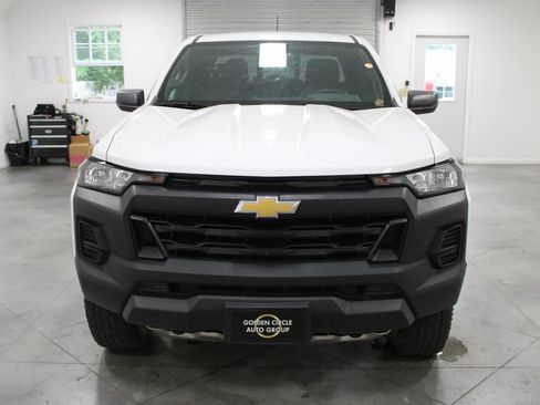 Used 2023 Chevrolet Colorado W/T w/ WT Convenience Package II AWD/4WD image 3