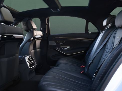 Used 2017 Mercedes-Benz S 63 AMG 4MATIC Sedan image 21