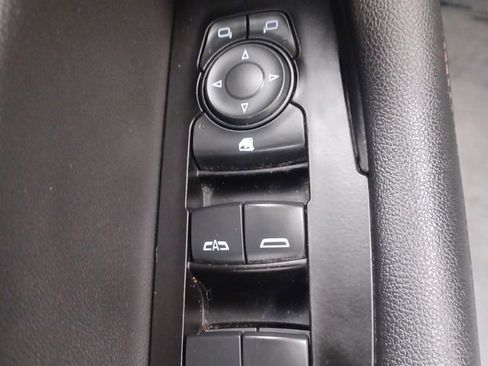 Used 2019 Chevrolet Blazer RS FWD image 15
