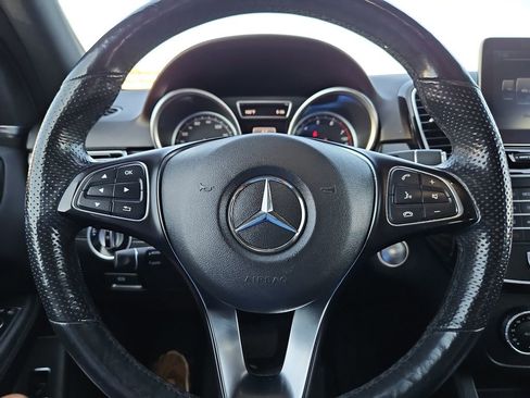 Certified 2018 Mercedes-Benz GLE 350 4MATIC w/ Premium 2 Package image 30