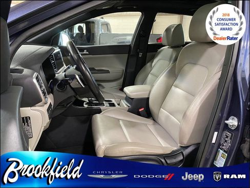 Used 2020 Kia Sportage S w/ S Sunroof Package image 17