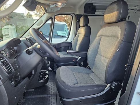 New 2026 RAM ProMaster 1500 w/ Power Group FWD image 25