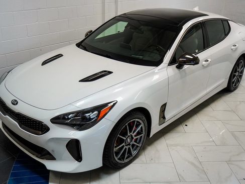 Used 2019 Kia Stinger GT2 image 49