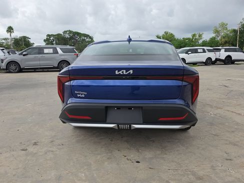 New 2026 Kia K4 FWD image 7