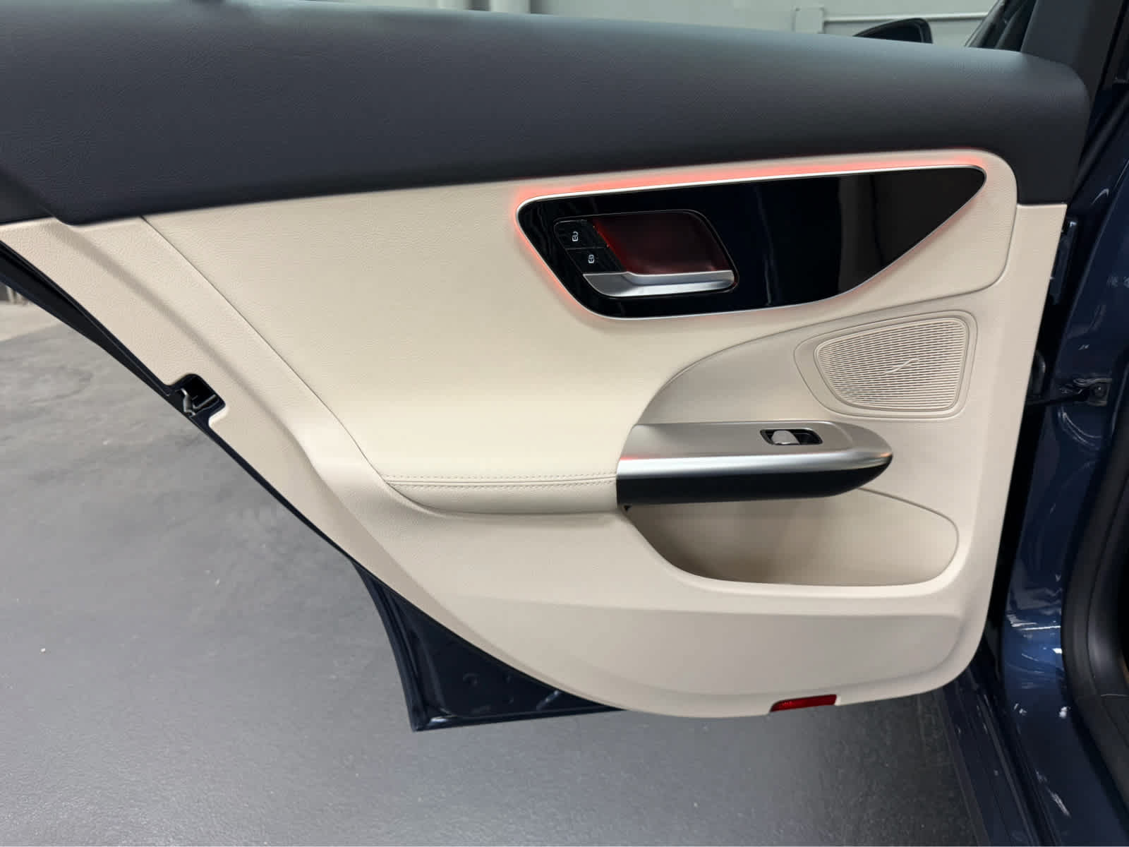 Used 2026 Mercedes-Benz C 300 Sedan image 40