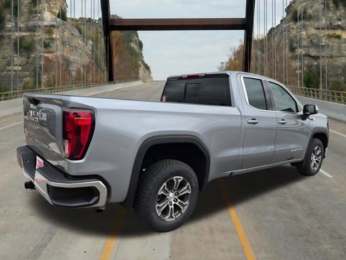 New 2026 GMC Sierra 1500 SLE w/ Preferred Package RWD image 10