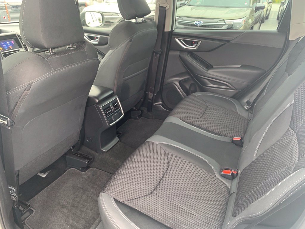 Used 2024 Subaru Forester Premium AWD/4WD image 20
