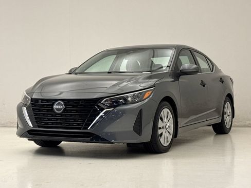 Used 2024 Nissan Sentra S w/ Trunk Package FWD image 2